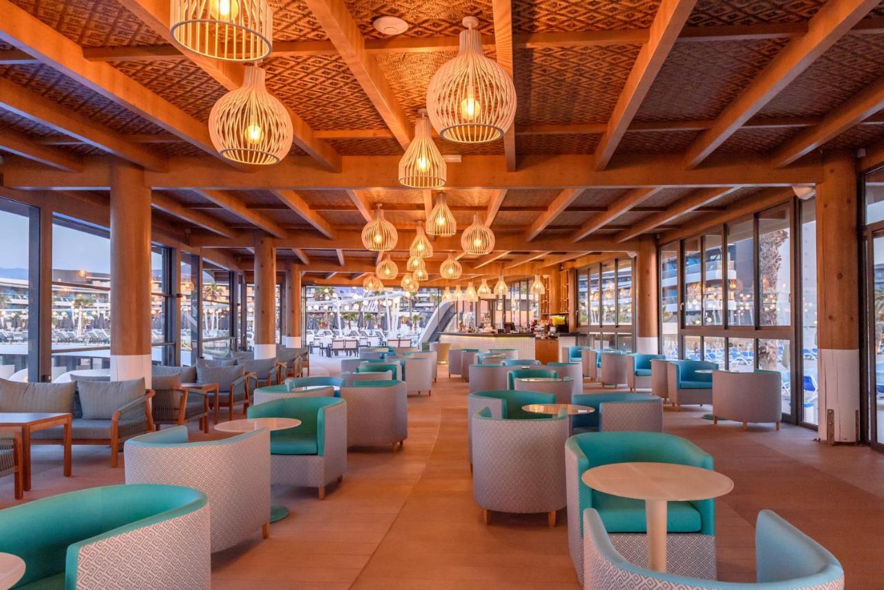 Hotel Lyttos Mare Hersonissos  Esterno foto The interior of the lounge