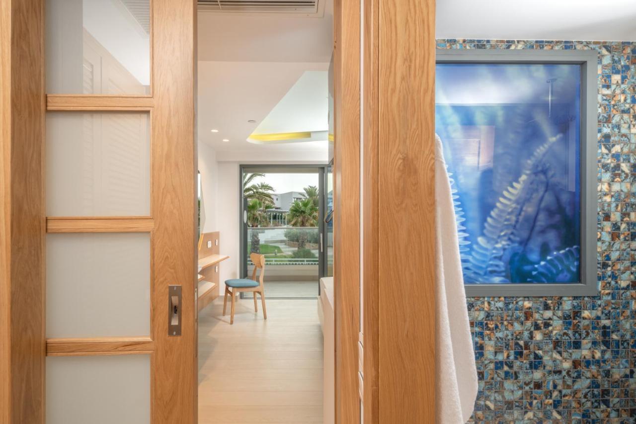 Hotel Lyttos Mare Hersonissos  Esterno foto Bathroom
