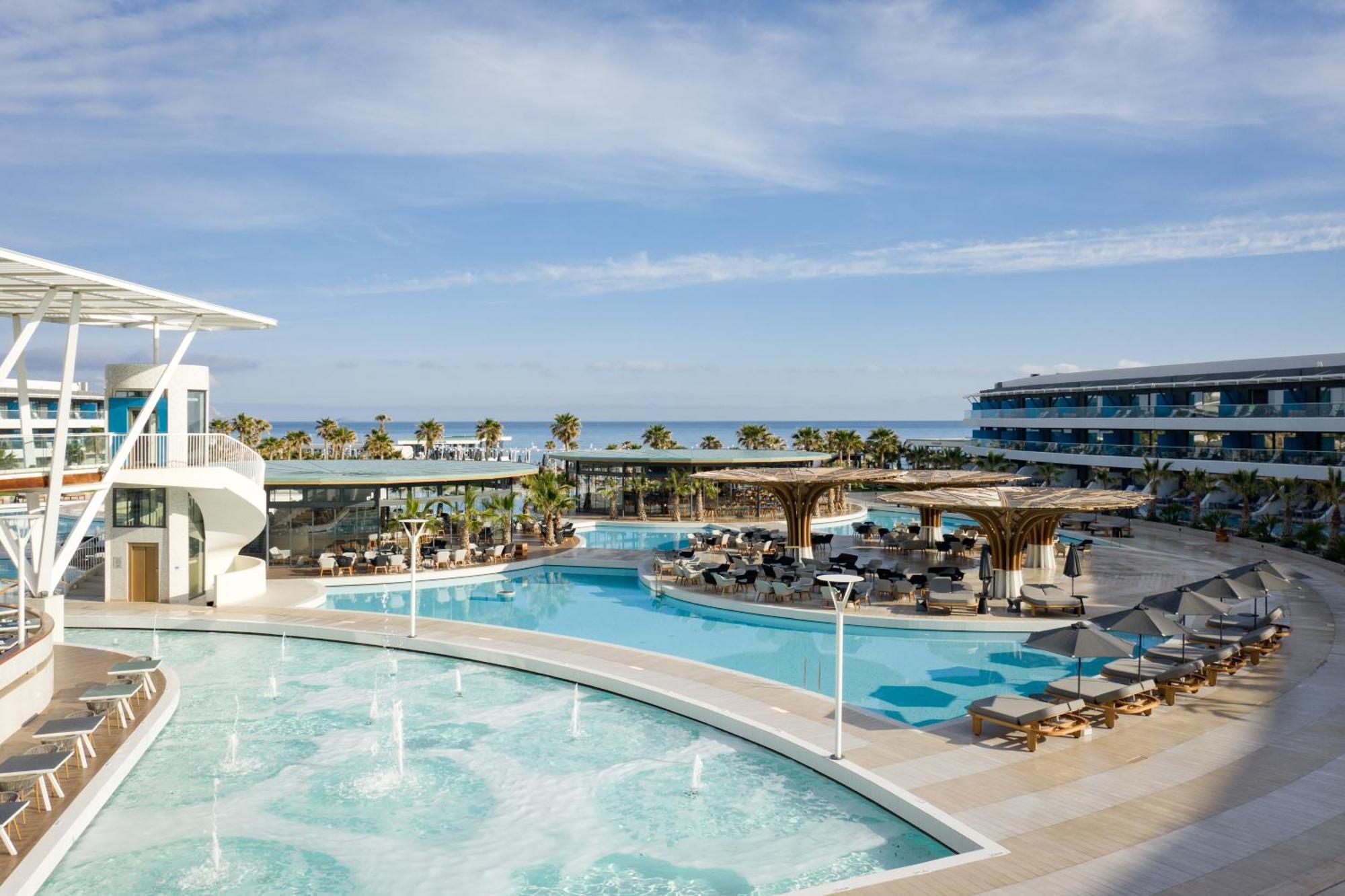 Hotel Lyttos Mare Hersonissos  Esterno foto The resort's main pool